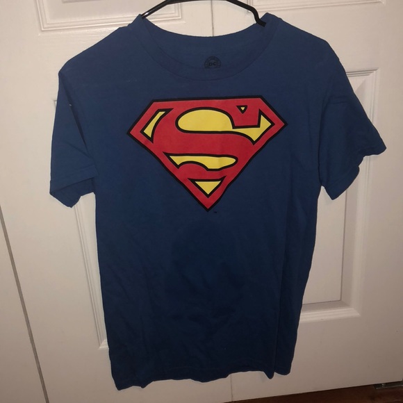 dark blue superman t shirt